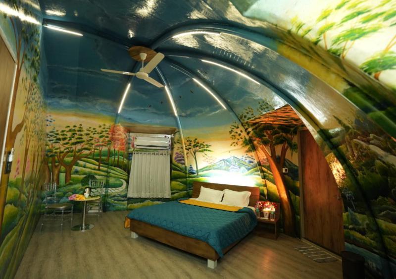 Palm Beach Resort Valsad Esterno foto
