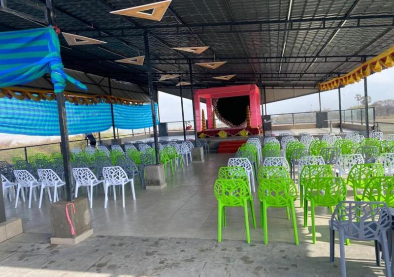 Palm Beach Resort Valsad Esterno foto